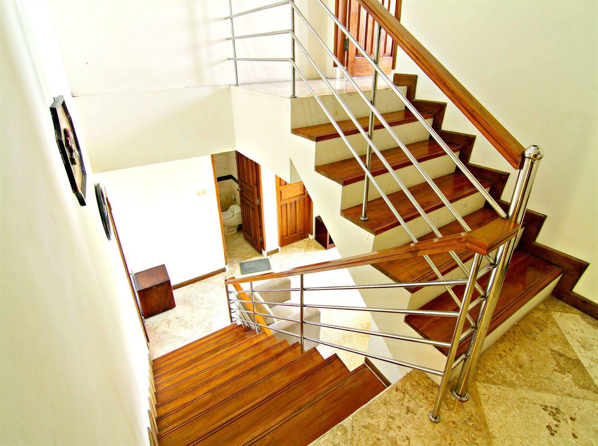 De Bukit Dago Villa Bandung Luaran gambar